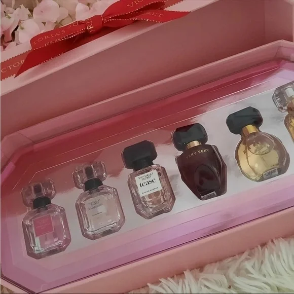 Victoria’s Secret Fragrance Discovery Set with 6 Mini